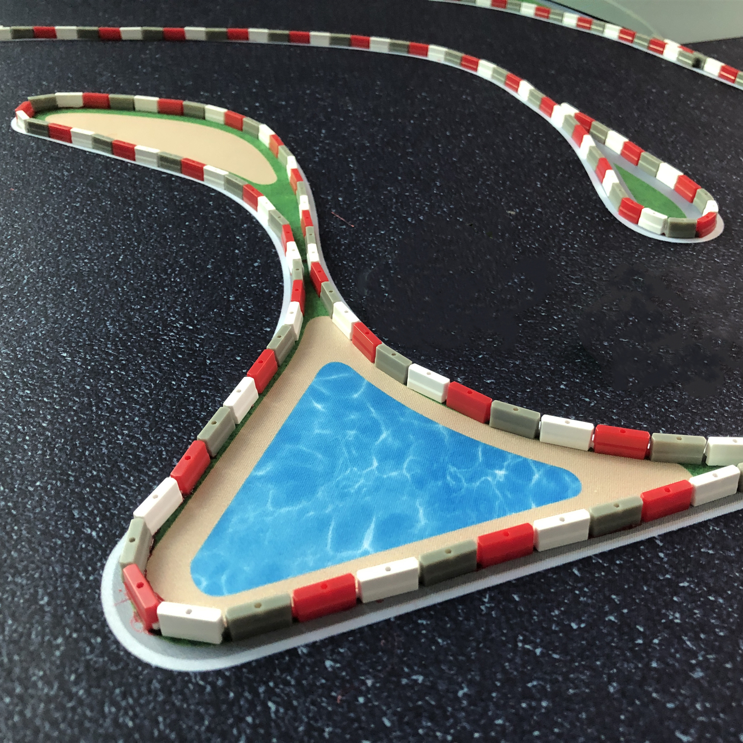 Turbo Racing 1:76 3 вида цветов Пластиковые Цемент барьер для RC 50 штук упакованы