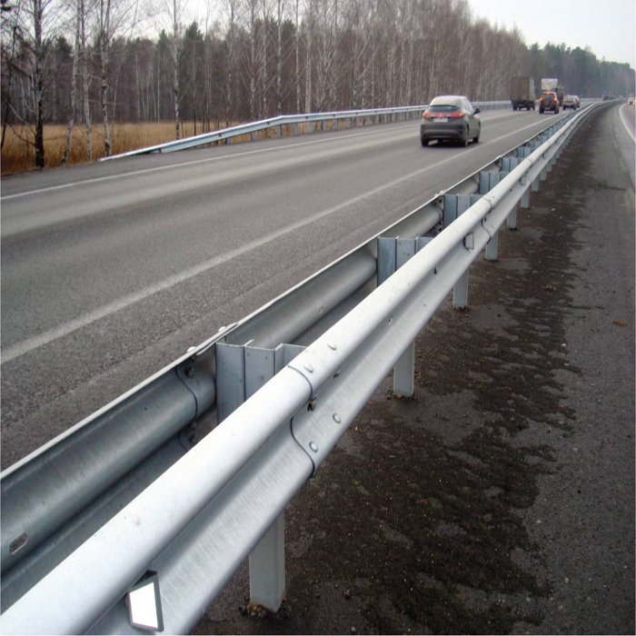Ограждение AASHTO M180, W-луч, 2 волны, горячеоцинкованная фара от китайского производителя