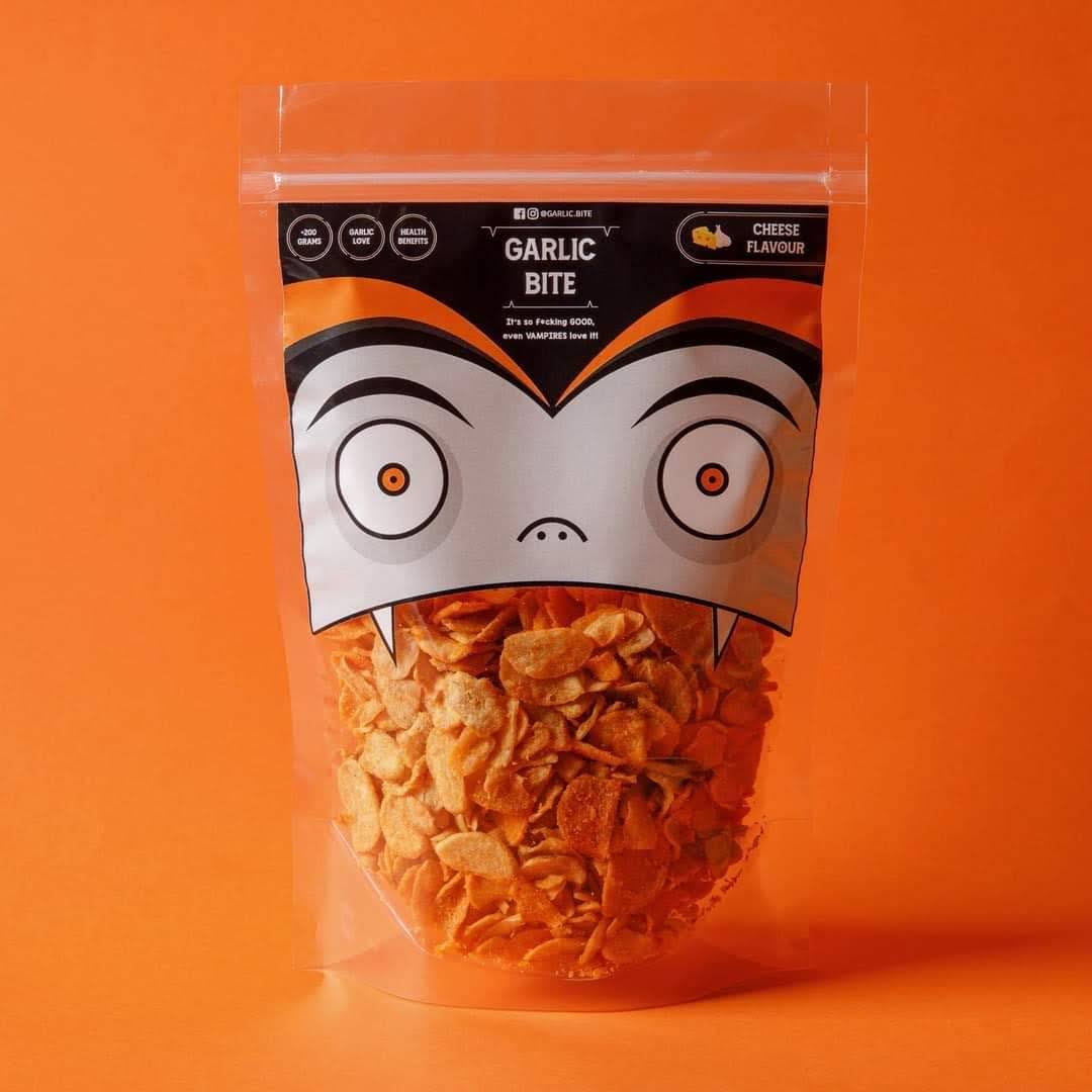 Оптовая продажа, Высококачественная молочная закуска, чипсы со вкусом чеснока, сыра, кукурузы