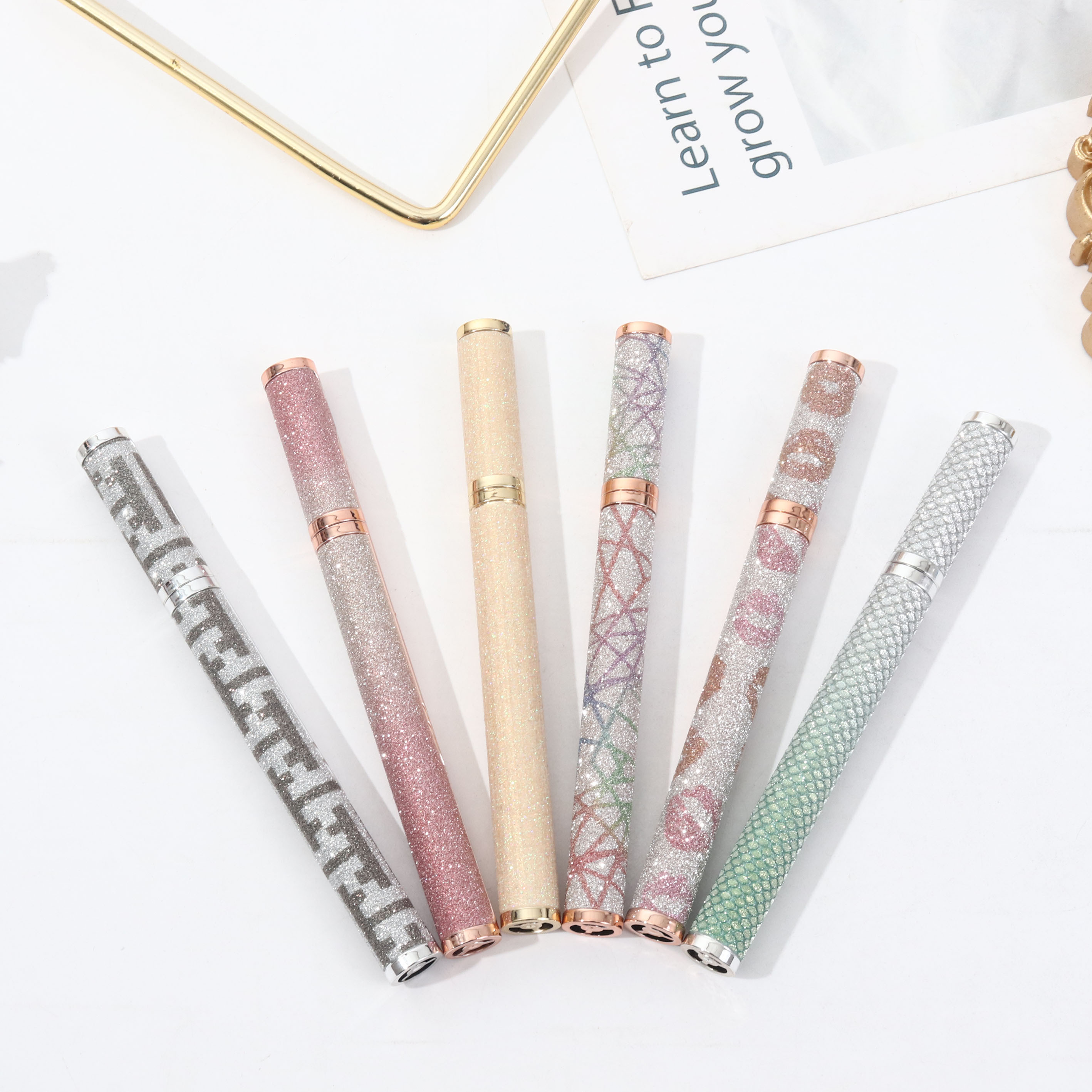 Wholesale Waterproof Fast Drying Eyelashes Liquid Liner Pen Lash Glue Pen Private Label Rhinestone Magic Glue Adhesive Eyeliner