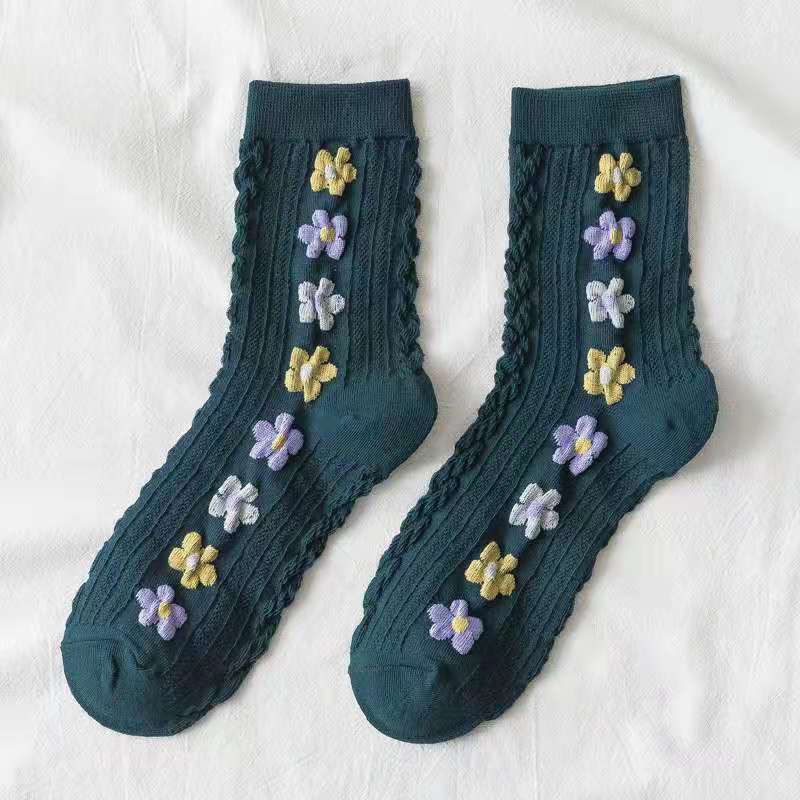 High quality autumn and winter new elegant flowers retro net red socks