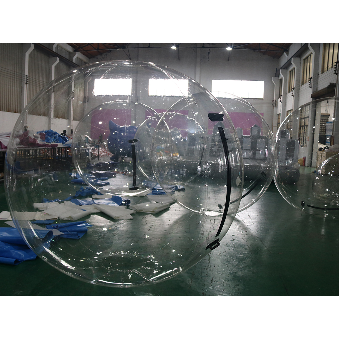 TPU inflatable water walking ball round water toy factory inflatable ball