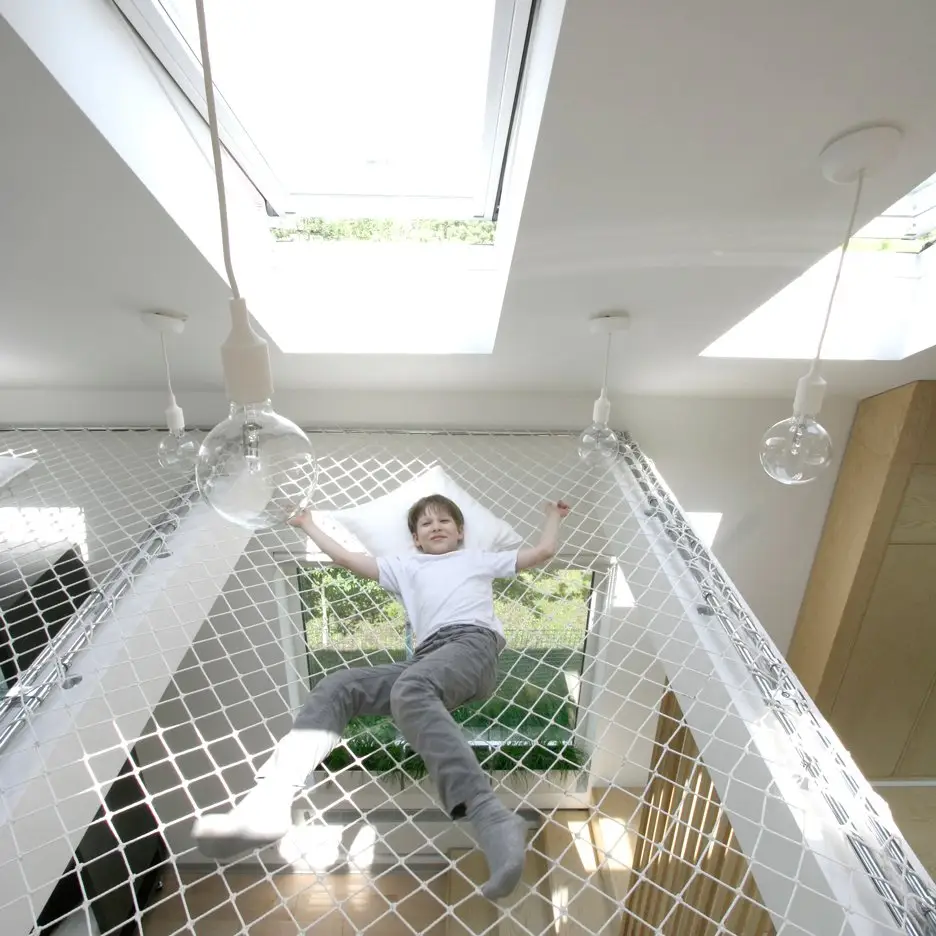 Indoor Suspended Climbing Hammock Floors Suspended DIY Net Loft Net Bed Hammock for Kids and Adults
