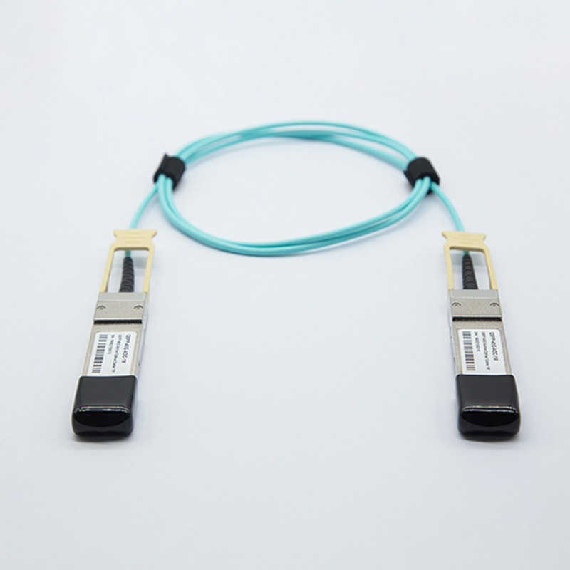 Оптический модуль связи лучшего качества 3,3 В оптический трансивер Qsfp + 40g Aoc