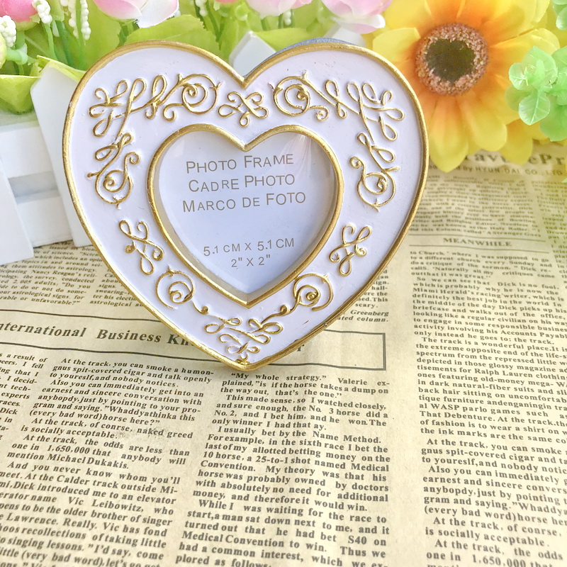 Wholesales OEM Modern Romance Rose Gold Heart Design Photo Frame Wedding & Bridal Shower Party Decoration Favors