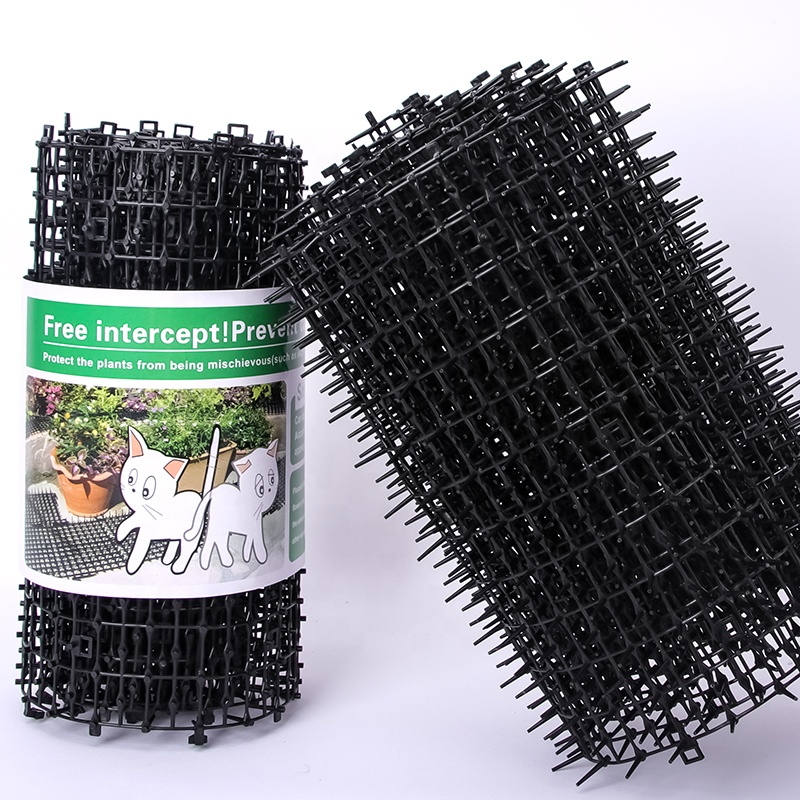 Black Plastic Cat Scat Mat with Spikes Digging Stopper Cat Deterrent Mat for Indoor and Outdoor