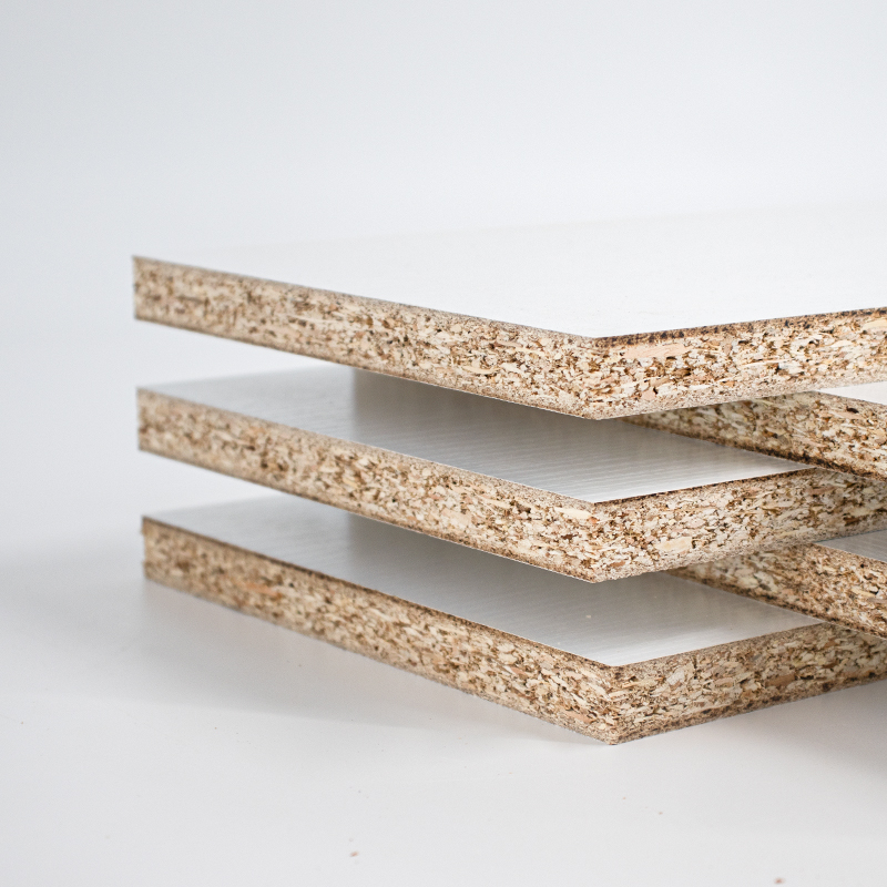 High Quality China Factory Laminated Particle Board 18mm Moisture Resistant Melamine Particle Board For Furniture