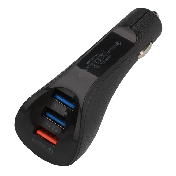 Умное универсальное автомобильное зарядное устройство с 3 USB-портами и поддержкой быстрой зарядки