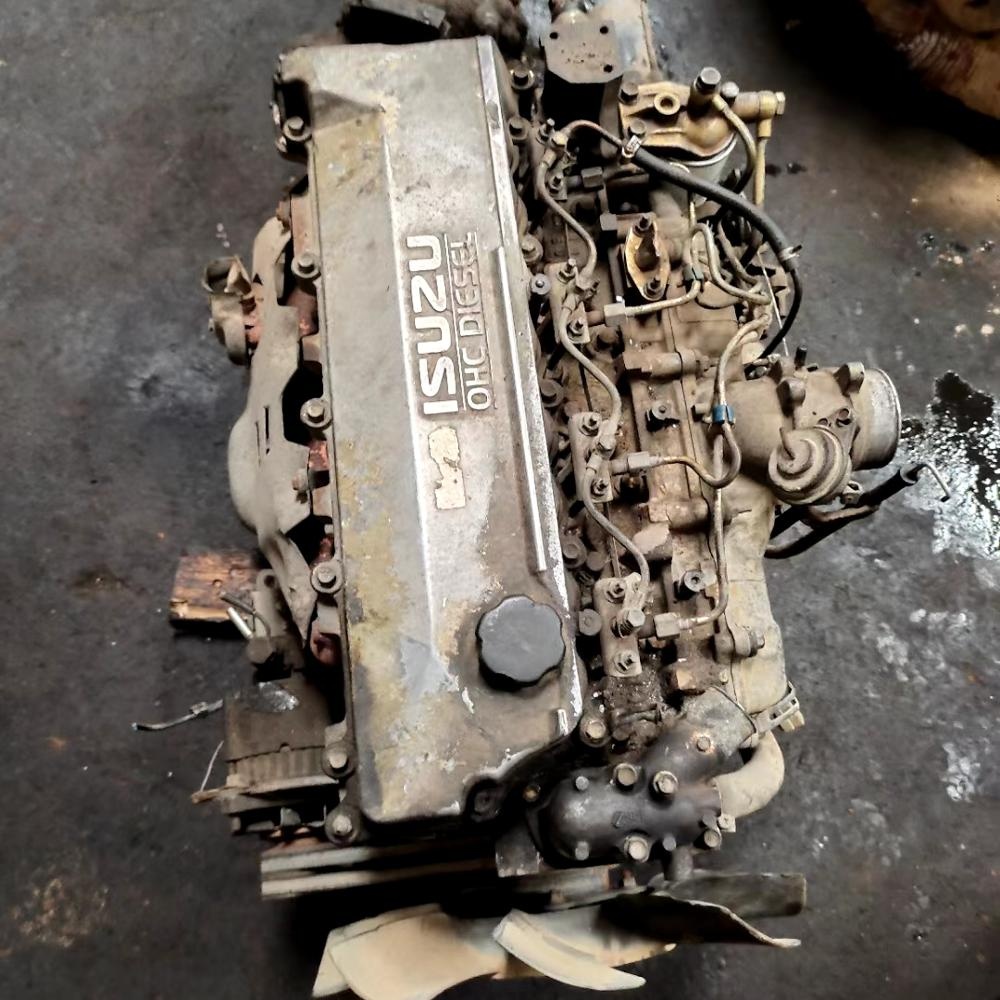 ISUZUi 4HF1 Подержанный двигатель и коробка передач с хорошим состоянием