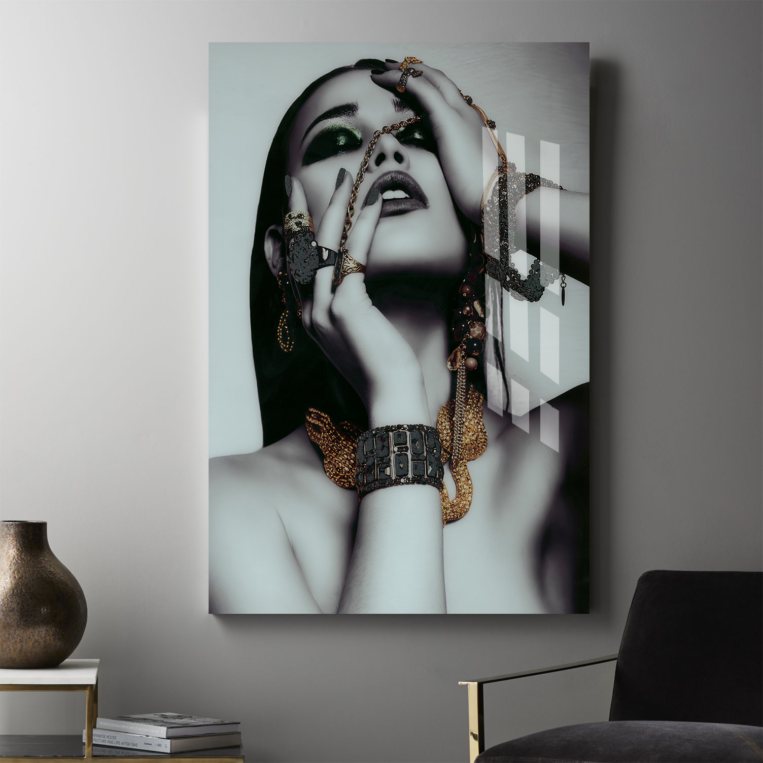 Custom Modern Fashion Women Print Wall Art for Living Room Wall Modern Tempered Glass Crystal Porcelain Paintings