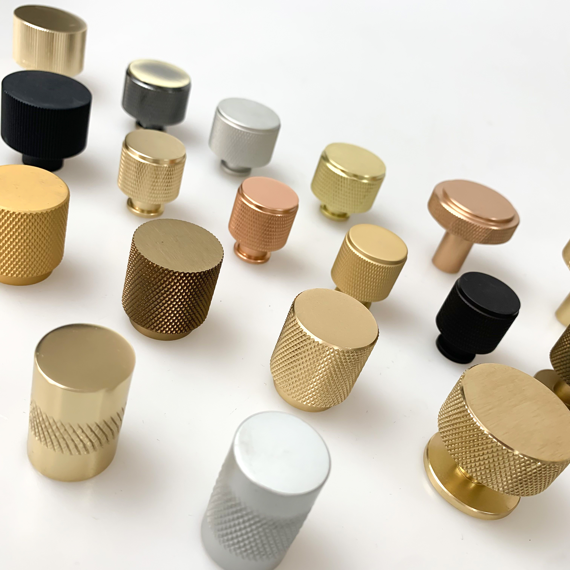 Single Hole Aluminum Alloy Handle, Light Luxury Cabinet Drawer Knobs, Solid Knobs, Dresser, Cupboard Pulls