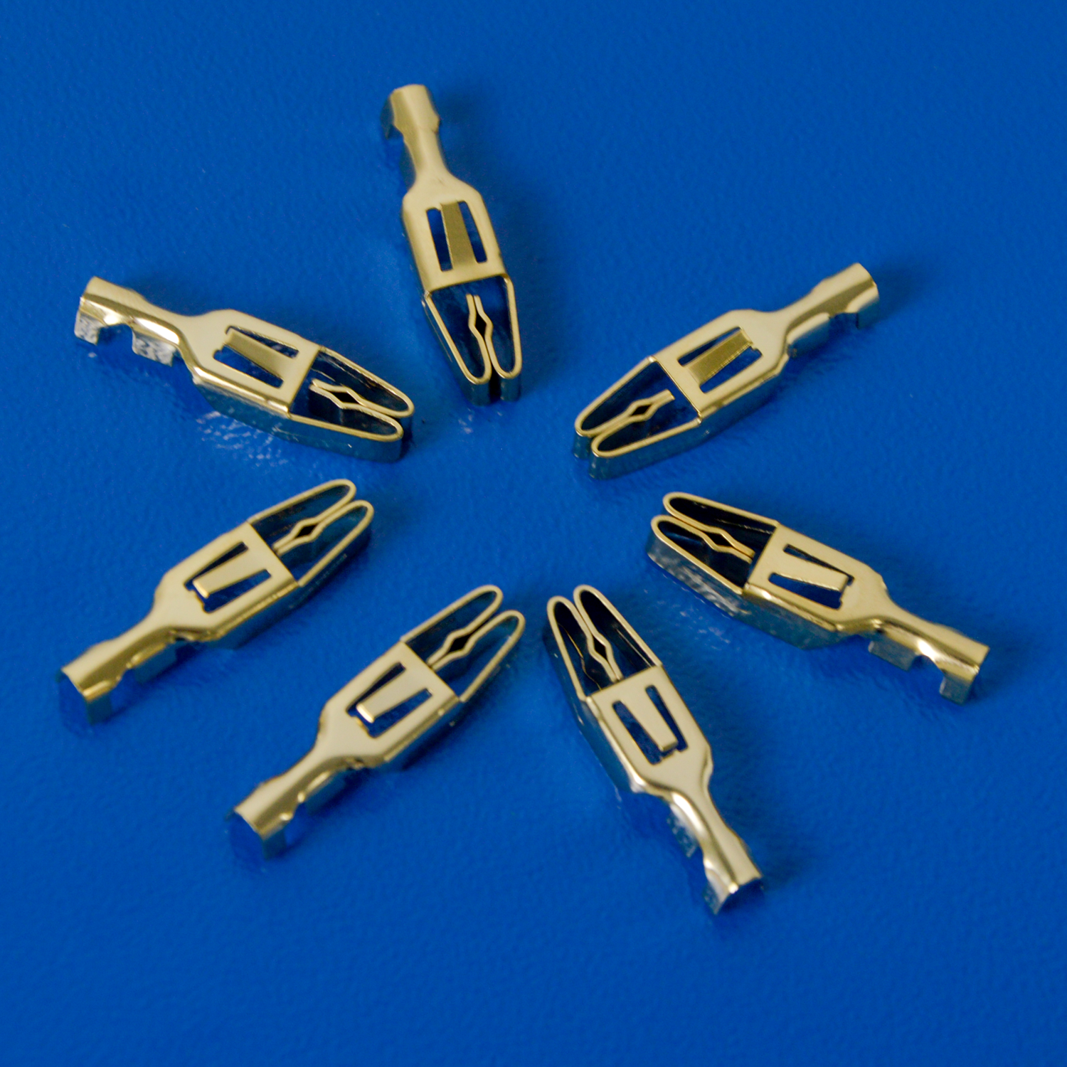 240V 15A Gold-plated terminal copper pin for hot runner controller