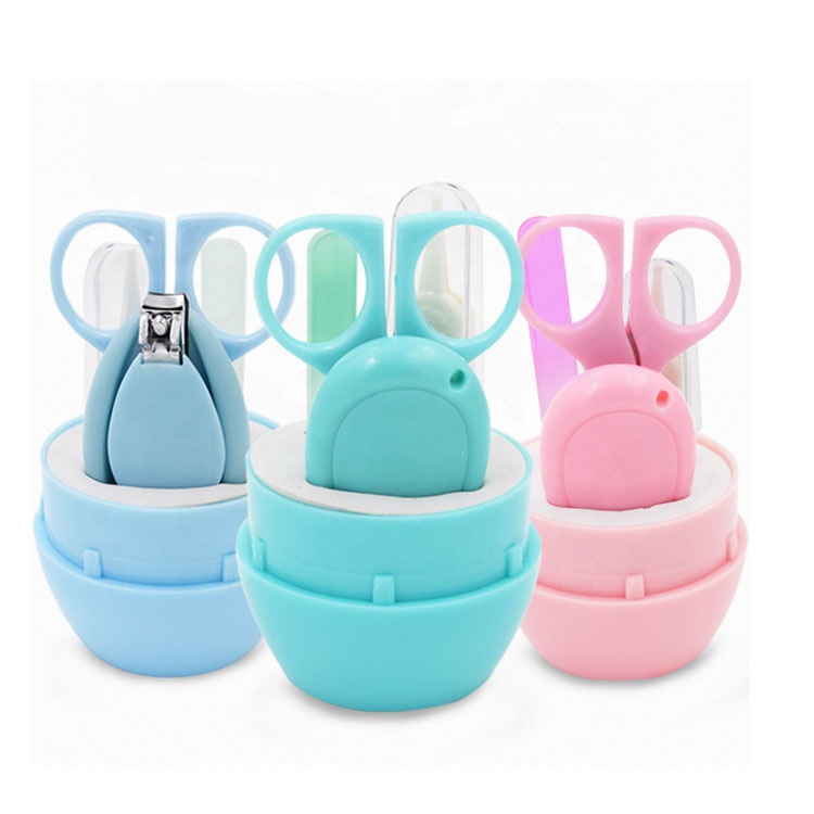 Best selling wholesale baby manicure kit include nail scissors clipper ear pick and nail file