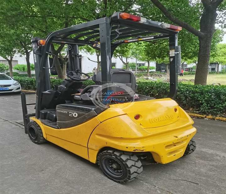 Original Japan TOYOTA/Komatsu 2 Ton second-hand/Used electric Forklift