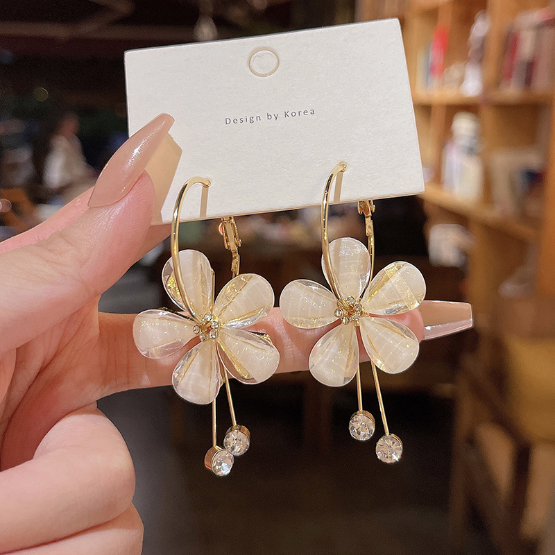 light luxury flowers earrings exquisite sweet small fresh earring temperament wild acrylic ear studs