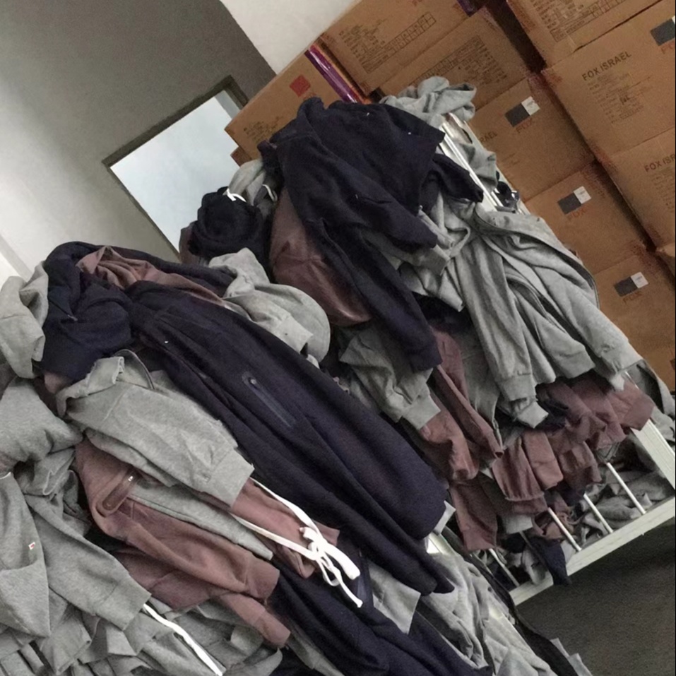 Clearance Stock Lots For Sale Overruns tshirt Liquidation Plus Size Streetwear sweatshirt bts men's Hoodies Apparel Stock
