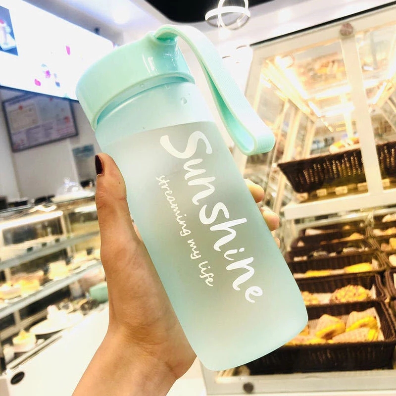 Matte Sports Water Bottle Couple Water Mug Plastic Portable Drink Tarvel Outdoor with Portable Rope Juice Milk Kitchen Cup