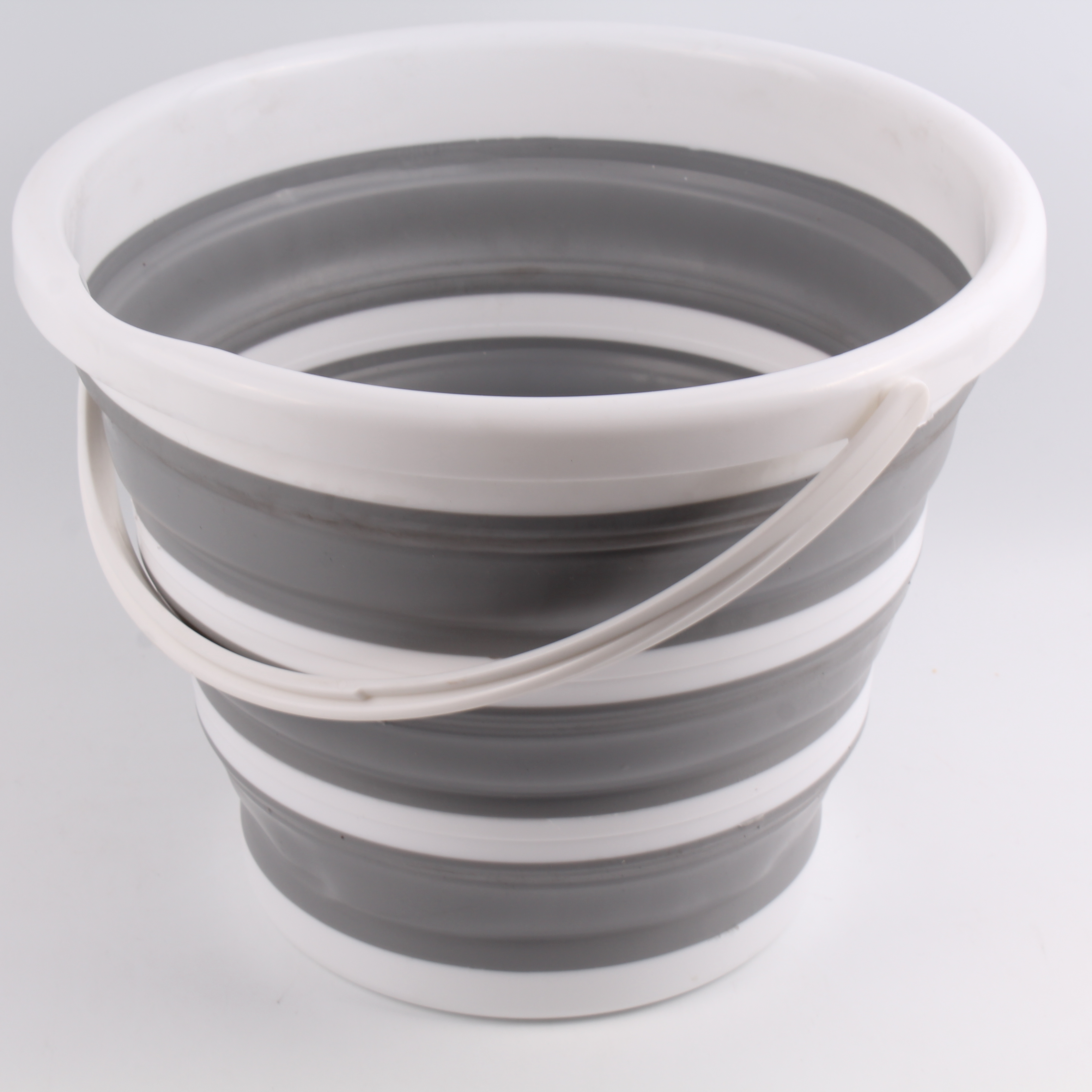 Space Saving Kitchen Baby Foldable Plastic Silicone Collapsible Foot Washing Folding Basin