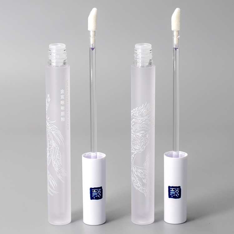 Liptint бутылка матовая упаковка подлежит вторичной переработке с двойными стенками матовый блеск для губ трубки изготовленный на заказ палочка трубки