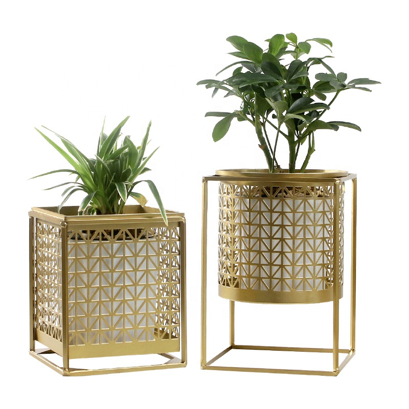 Creative Golden Metal Garden Square Decorative Flower Pots Indoor Green Use Metal Stand Planter