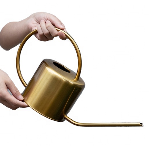 Modern decorative Metal Watering can copper finishing Garden Can for home garden decoration