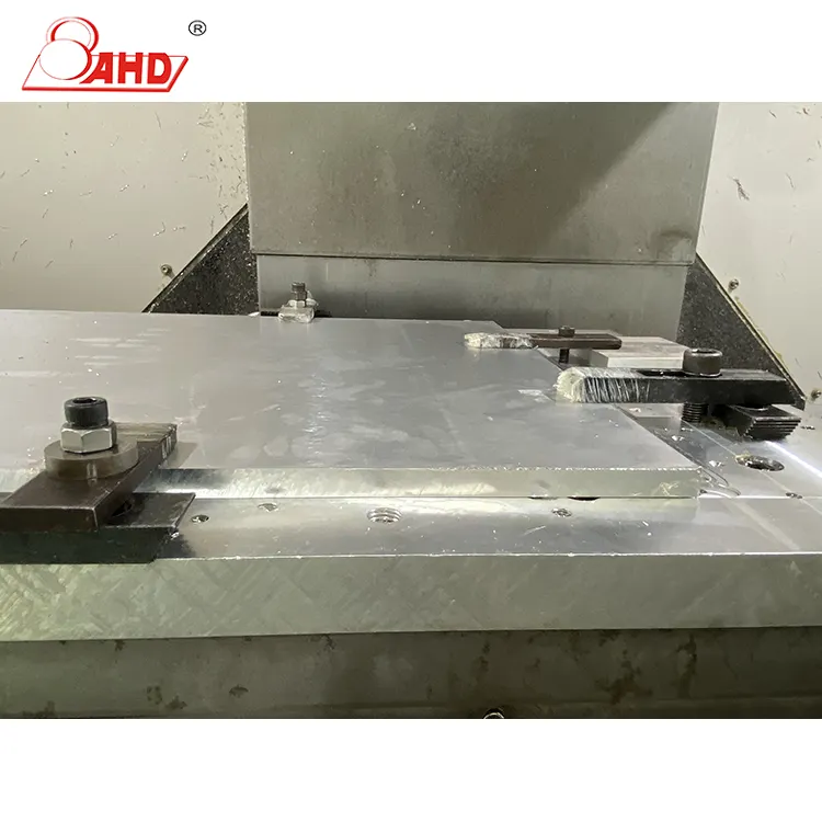 Machining Service Lower Price Friendly Cheap CNC Milling Machining Aluminum Service And Other Metal Parts Fabrication