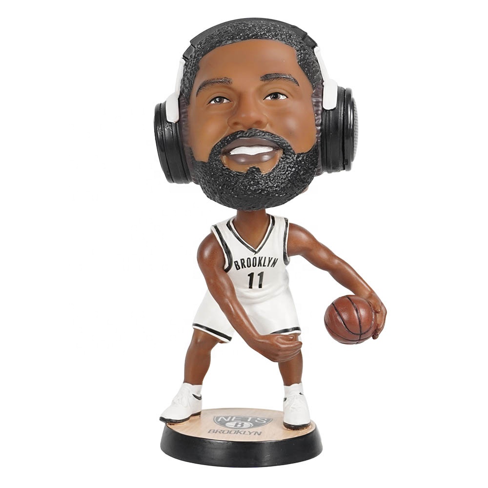 OEM новый дизайн рекламный игрок nba super star Boston Celtics Kyrie Irving bobble head с bluetooth динамиком