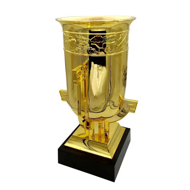 Индивидуальный золотой трофей Лиги УЕФА, спортивный Кубок мира, фристайл, металлический футбольный большой трофей от производителя