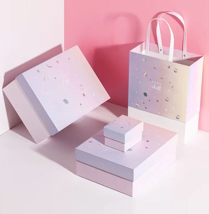Wholesale luxury jewelry rigid paperboard paper packaging gift boxes with paper bag