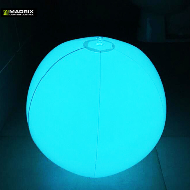 Надувной плавающий интерактивный RGB светодиодный пляжный мяч для вечеринки