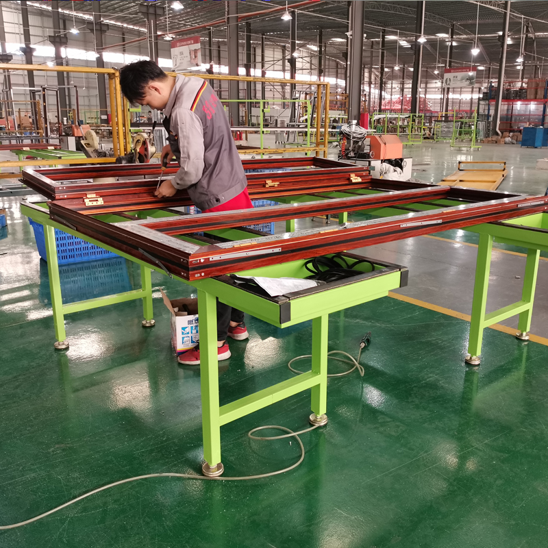adjustable workbench Industrial precision high efficiency door and window installation workbench