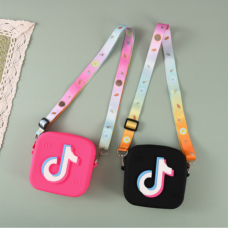 2021 New Tiktok Girls kid Purses and Handbags Student waterproof Purse and Handbags for Women