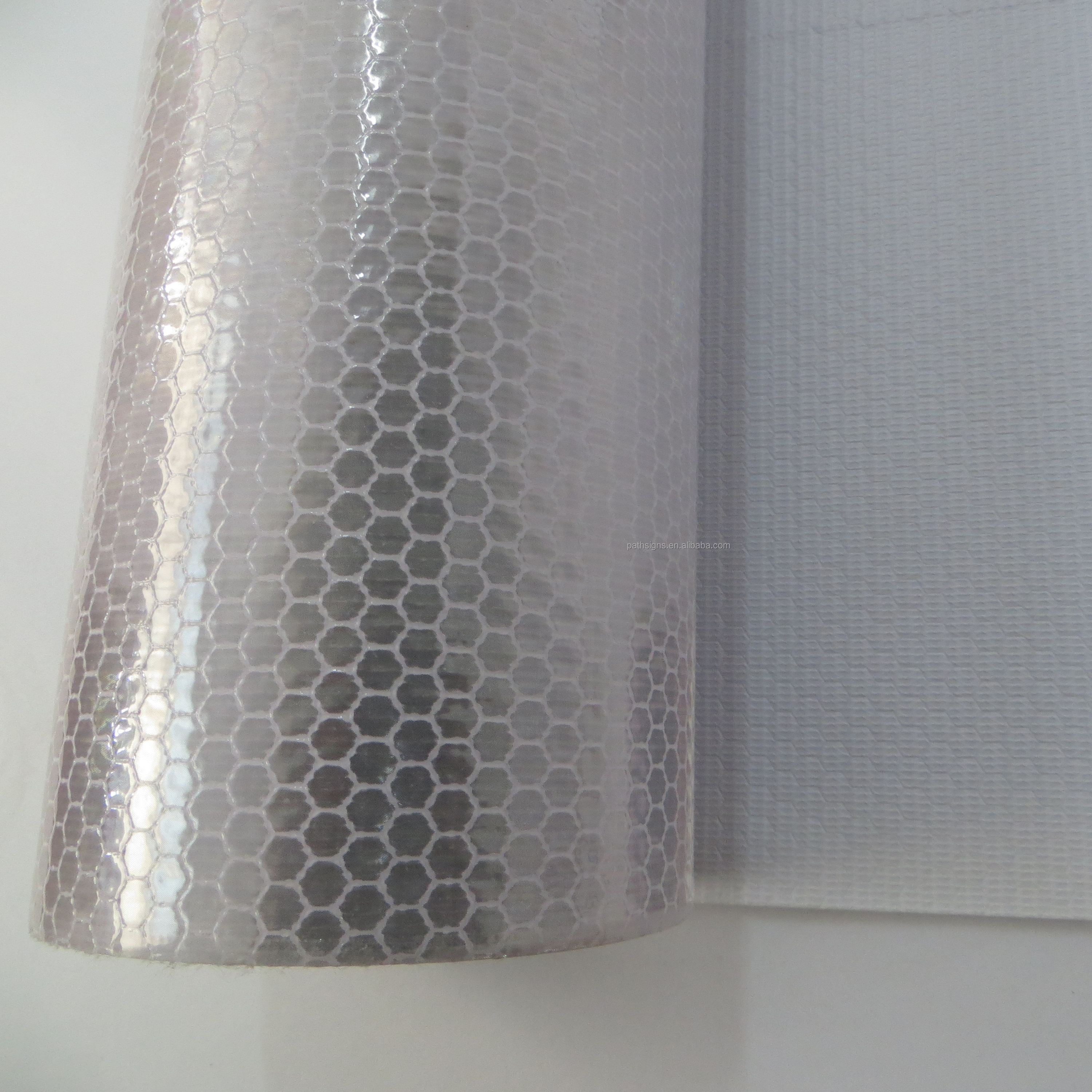 Cheap Price Reflective Light Banner 1.35m*50m 320/380/500gsm Light Glow Raw Material Vinyl Roll Clothing Textile