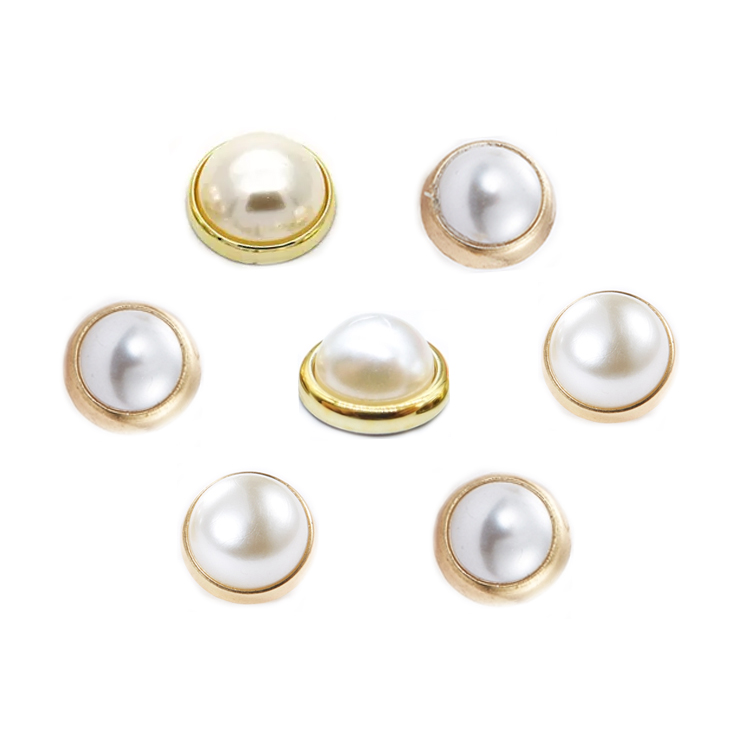 NIUNIU Factory Wholesale Best Quality Custom Made Brass Metal Pearl Diamond Rivet Buttons For Garment