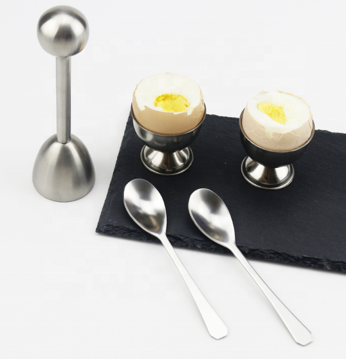 Amazon hot sale Food grade stainless Steel eggshell opener Egg Topper Cracker set for Boiled Eggs cutter with spoon and cup