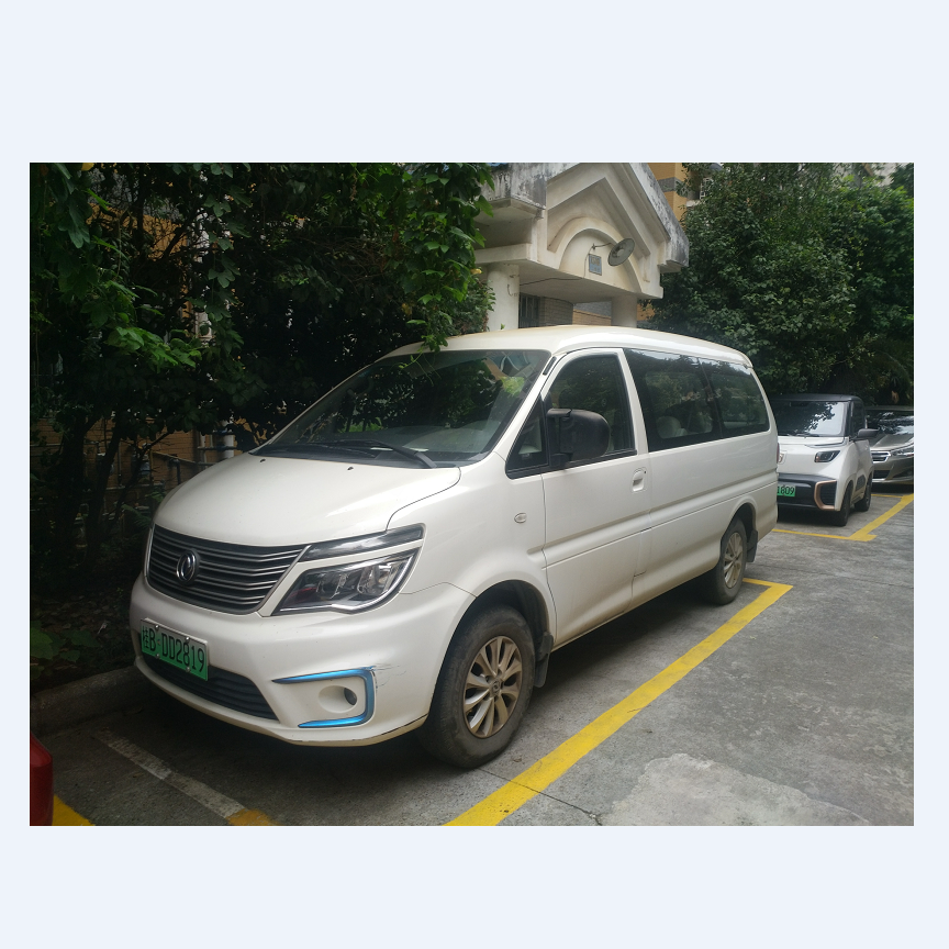 8-Seat 9 11 Seater 425 KM Range 130 KM/H High Speed Electric Passenger And Cargo Vehicle Van Car Electric Sedan Car MPV PICKUP