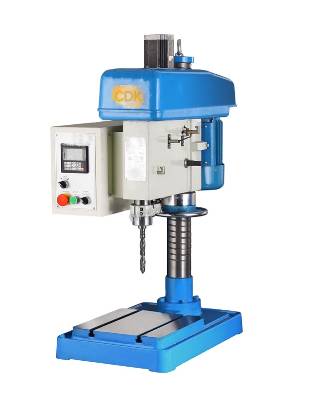 China Manufacturer CE Certified ISO Vertical Automatic 480-3030r/min 380V DSZ-12 CNC Drilling Machine