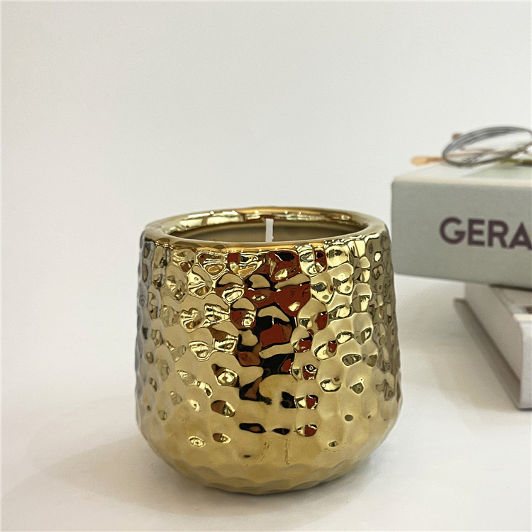 New arrival modern home wedding decor candle stand cheap luxury gold ceramic candle vessel jars