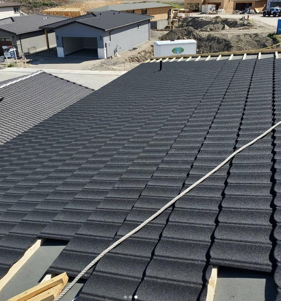Florida Wind Hail Proof Stone Chips Coated Color Steel Plate Roof Panel Metal Roofing For House Roof Cover