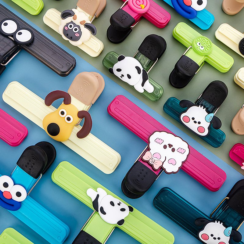 Creative Plastic Cartoon Food Bag Sealing Clips Custom DIY Bag Clips For Tea Coffee Snack Storage Moisture-proof Sealed Clips