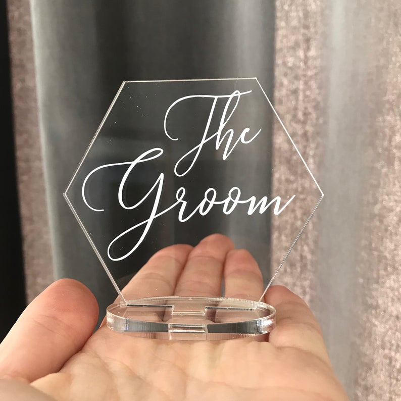 Customize wedding decoration name card holders wedding bride groom table decoration acrylic wedding sign