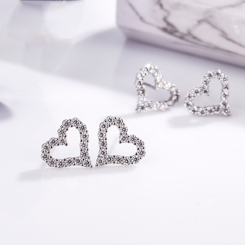 925 sterling silver Korean style zircon crystal heart stud earrings