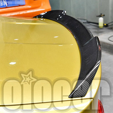 oiomotors CS Style Carbon Rear Spoiler for BM F82 M4