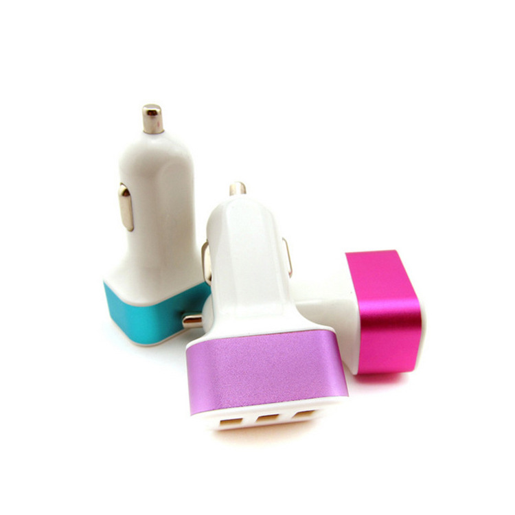 New products 2021 unique popular double USB car charging metal ring car charger