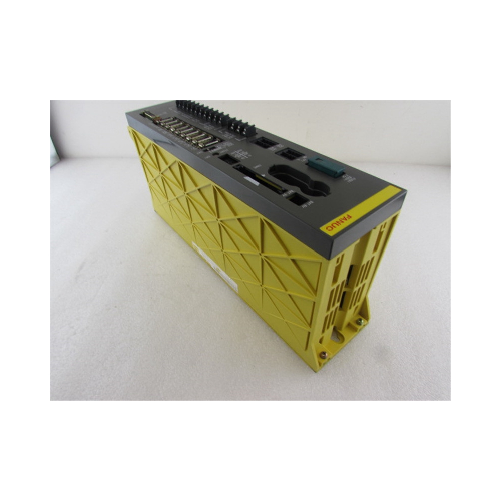 Fanuc ac servo motor and drive A06B-6202-H015