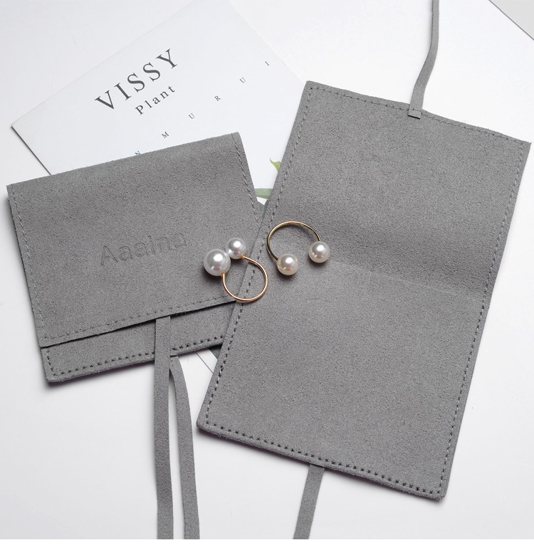 Custom embossed logo suede envelope jewellery pouch jewelry packaging bags pouch for ring