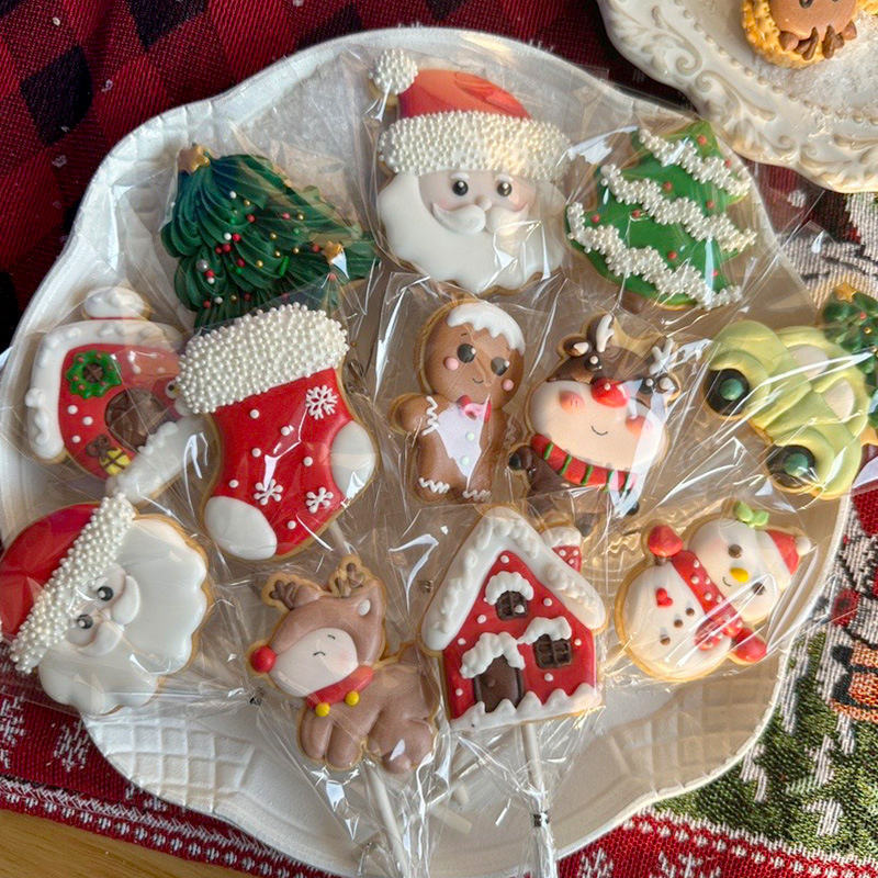 Santa Claus Cartoon Cookies Gingerbread Man Christmas eve Frosted Cookies Lollipop Cookies Chocolate Biscuit