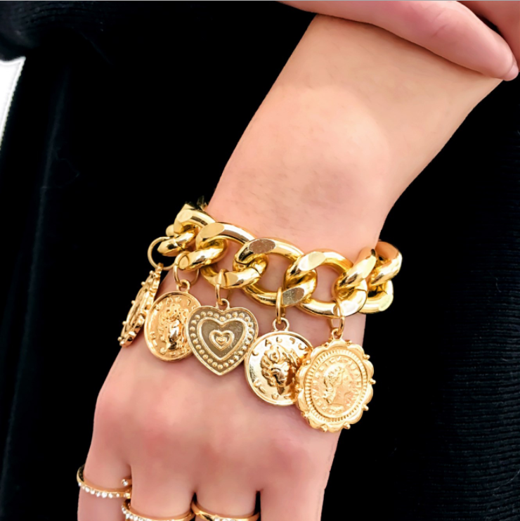 Love Heart Round Metal Lots Coin Pendant Punk Bracelet Women Thick Chain Hand Charm Fashion Golden Sliver Jewelry