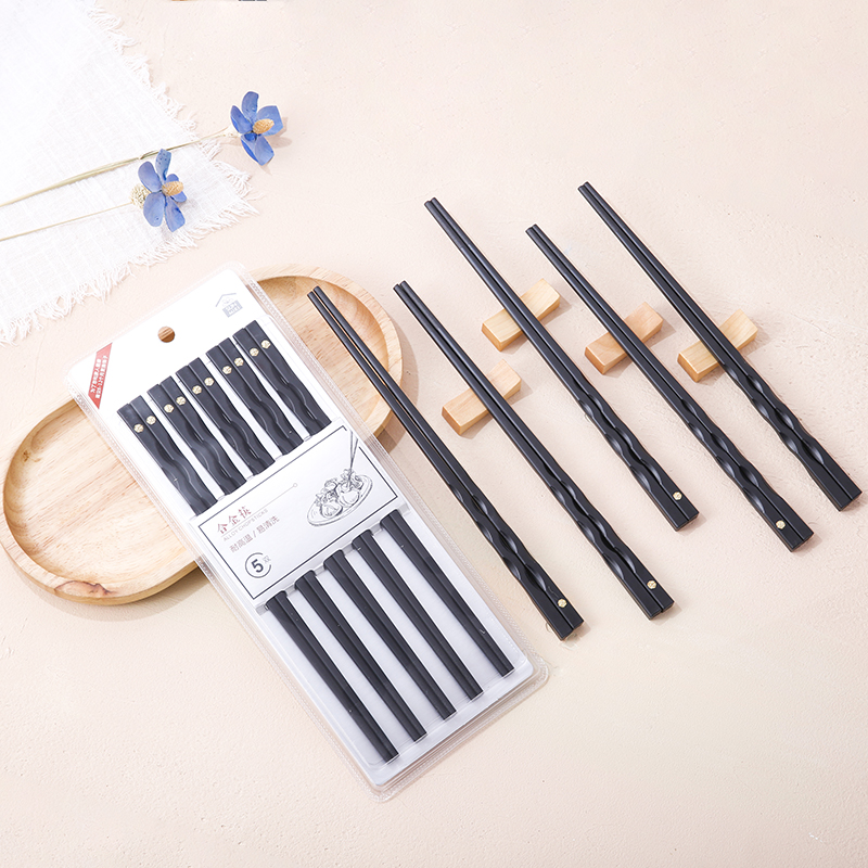 Household Durable Safe Tableware Japanese Alloy Chopsticks Chinese Style 5 Pairs For Gift