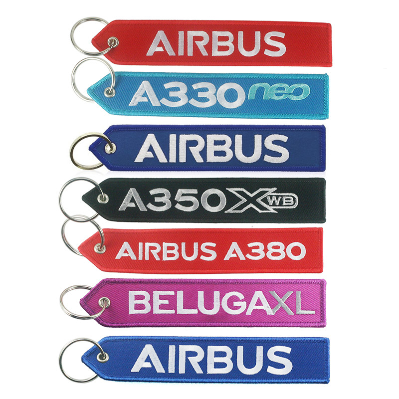 Low MOQ Cheap Custom Twill Fabric Embroidery Keychain Woven Keychain